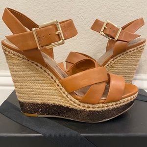 Gianni Bini Wedge with sparkle